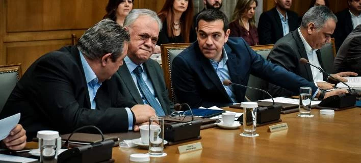 Neue Zürcher Zeitung: Τακτικιστής και ευλύγιστος ο Τσίπρας- Πιθανές οι εκλογές μετά την έξοδο